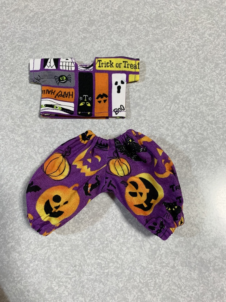 ハロウィン柄のセットアップ