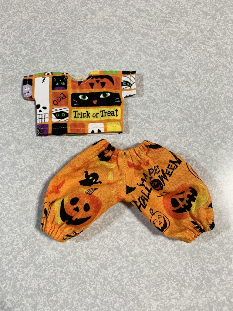 ハロウィン柄のセットアップ