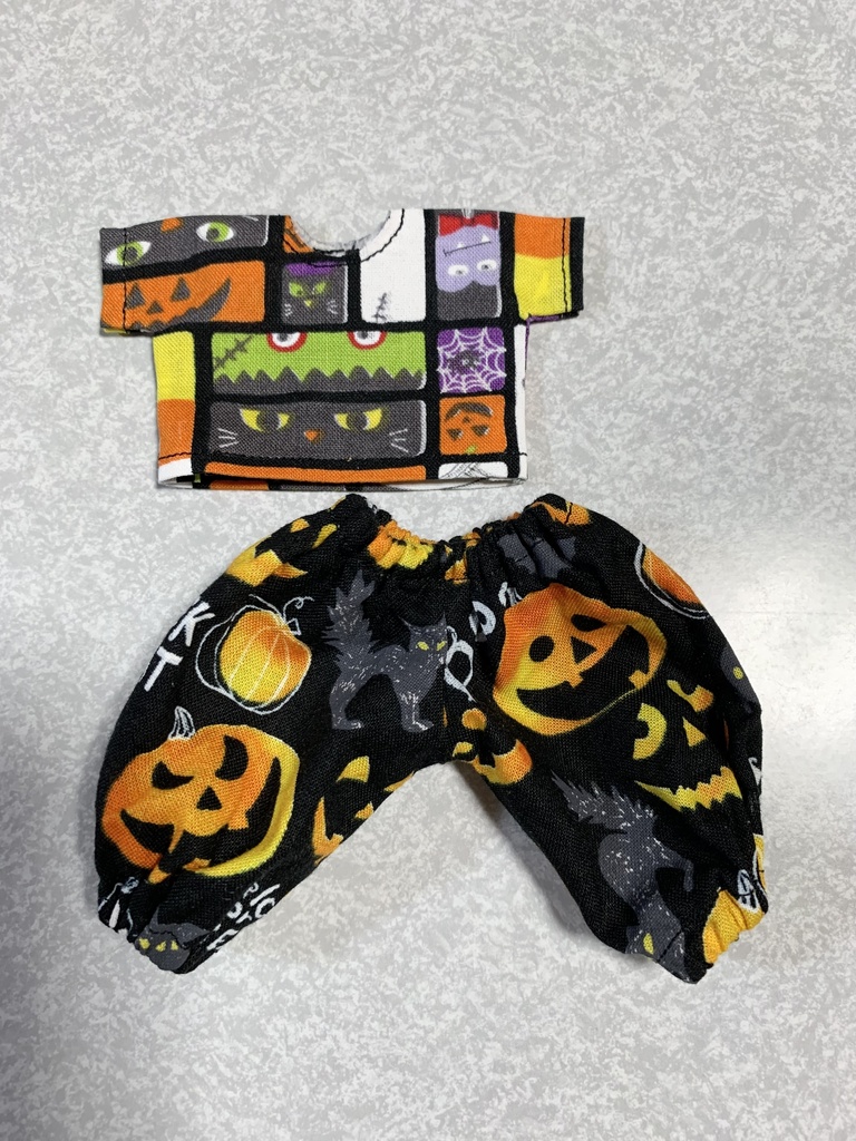 ハロウィン柄のセットアップ