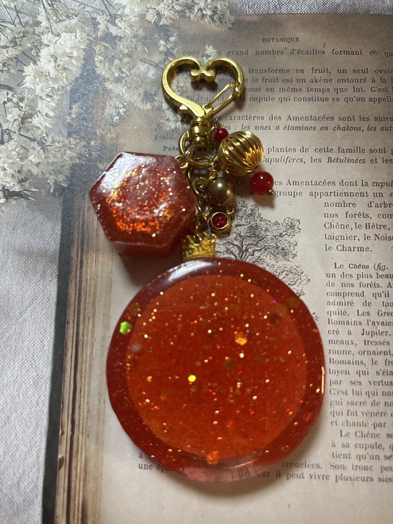 シェイカー2個付きキーホルダー ナレク様