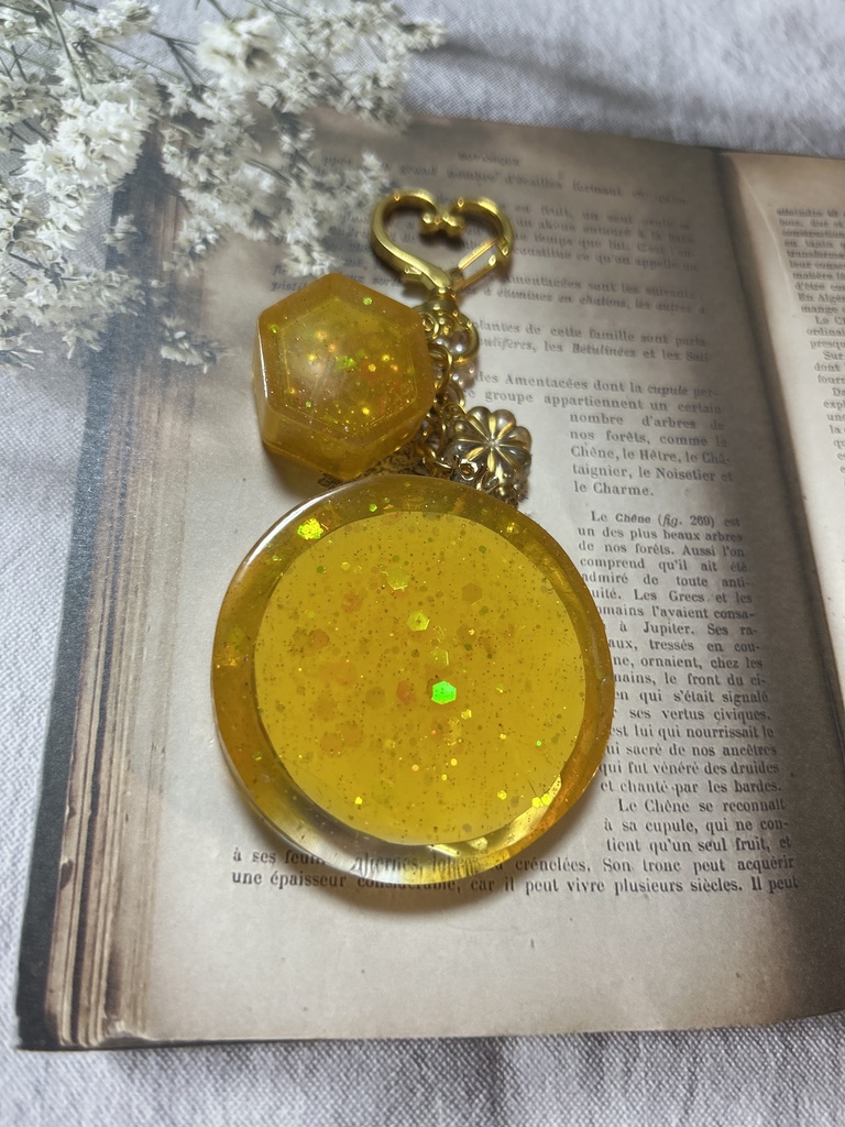 シェイカー2個付きキーホルダー ヴィーノ