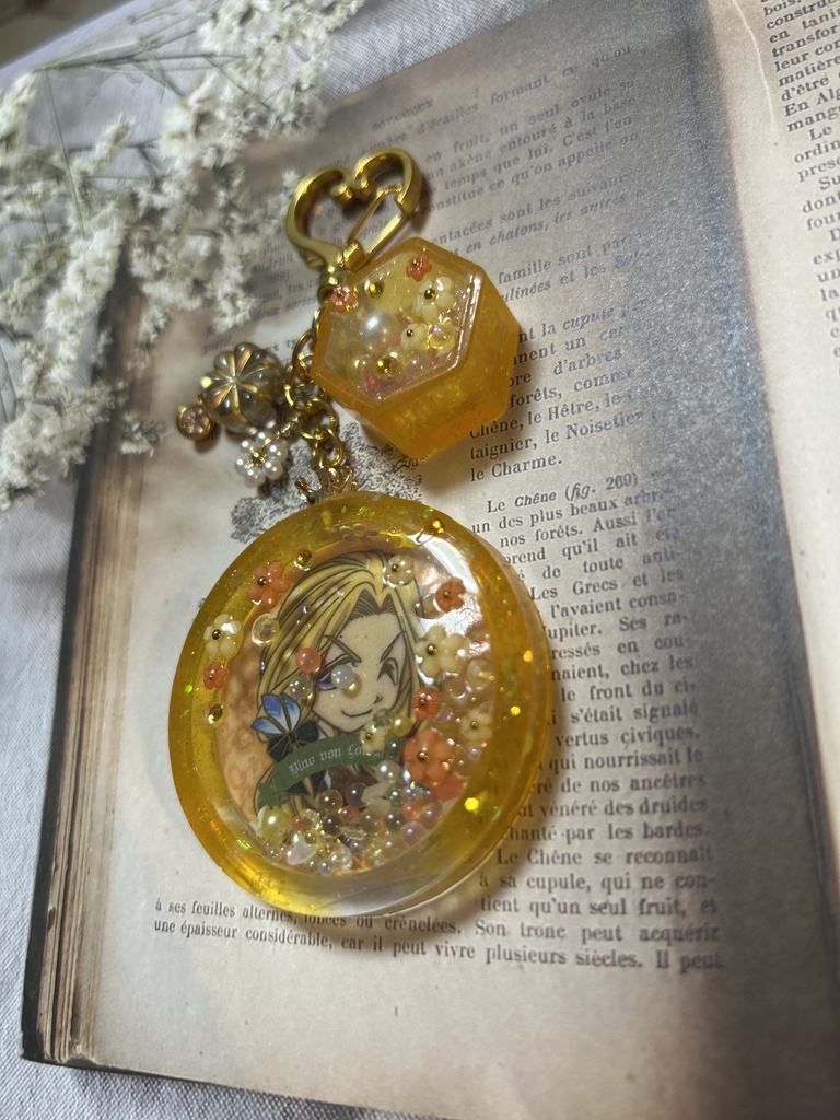 シェイカー2個付きキーホルダー ヴィーノ