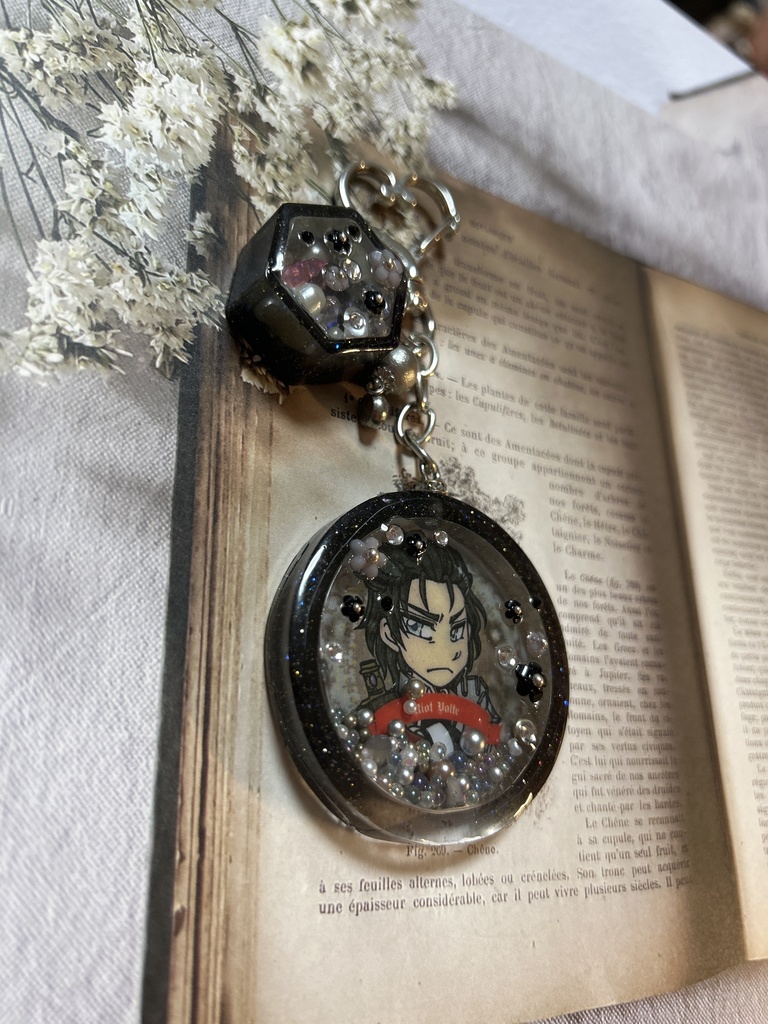 シェイカー2個付きキーホルダー リオットさん