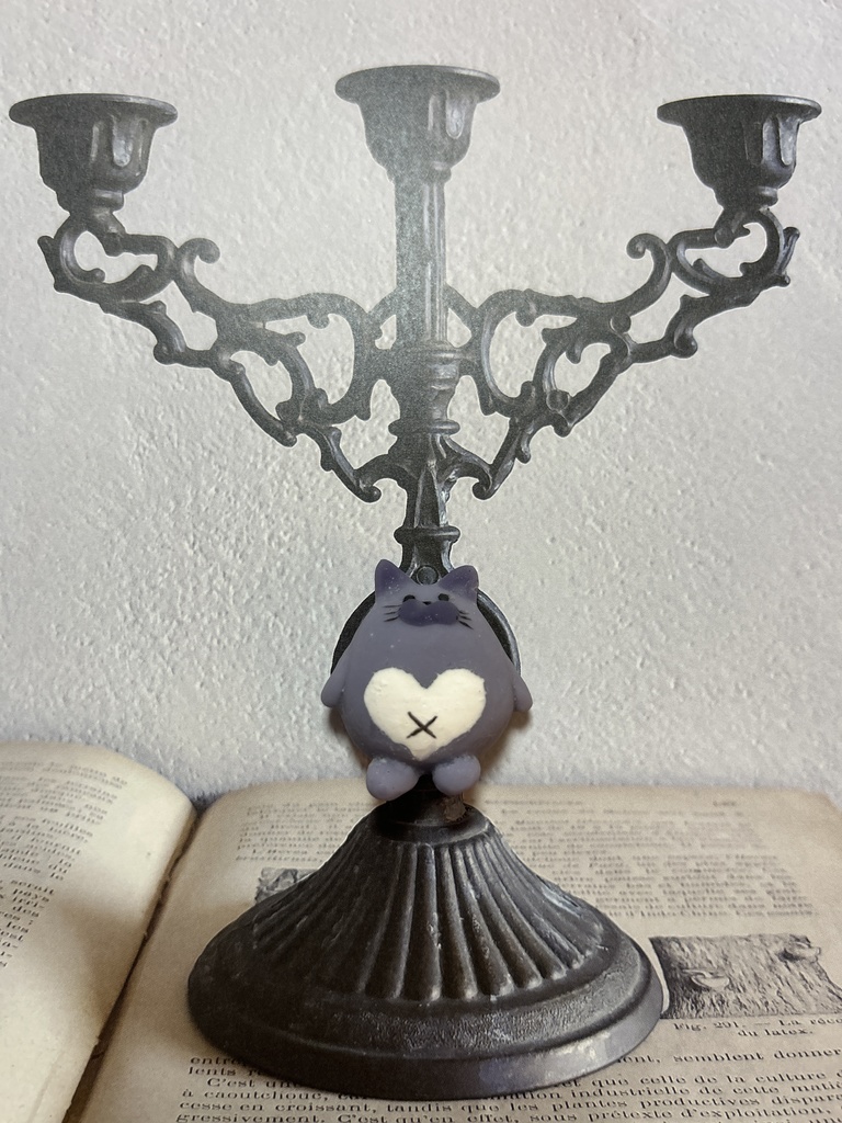 クロまるマグネット