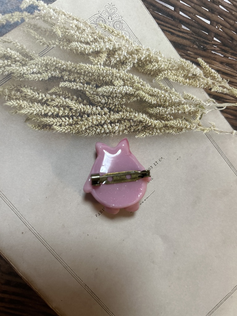 グリまるブローチ1