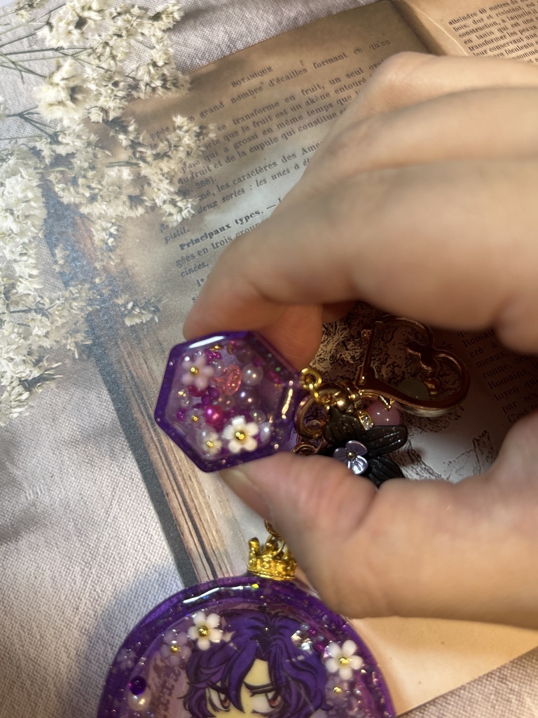 シェイカー2個付きキーホルダー メア