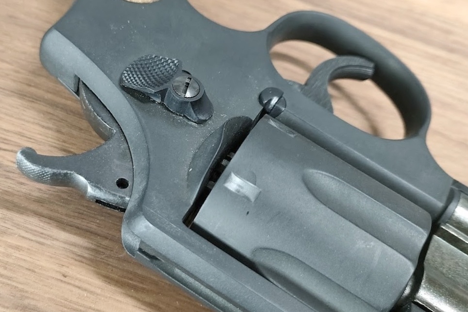 HWS社 Kフレーム M&P用 レジン製オールドスタイルサムピース&フレームラグ set