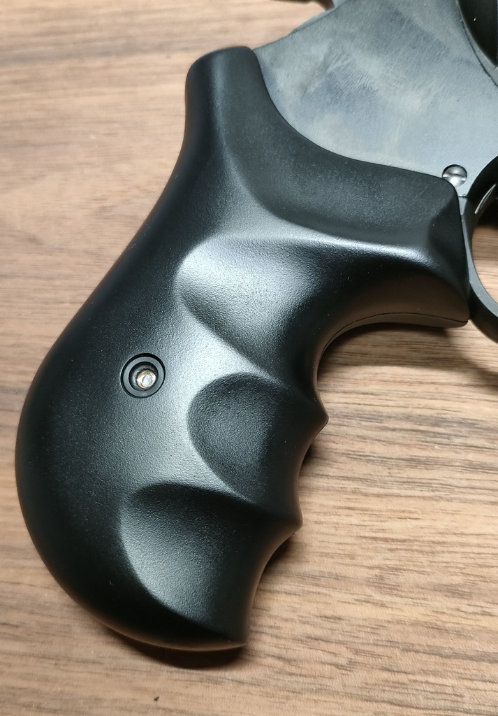 タナカ R8リボルバー用 コンバットグリップ GM-01 マットブラック