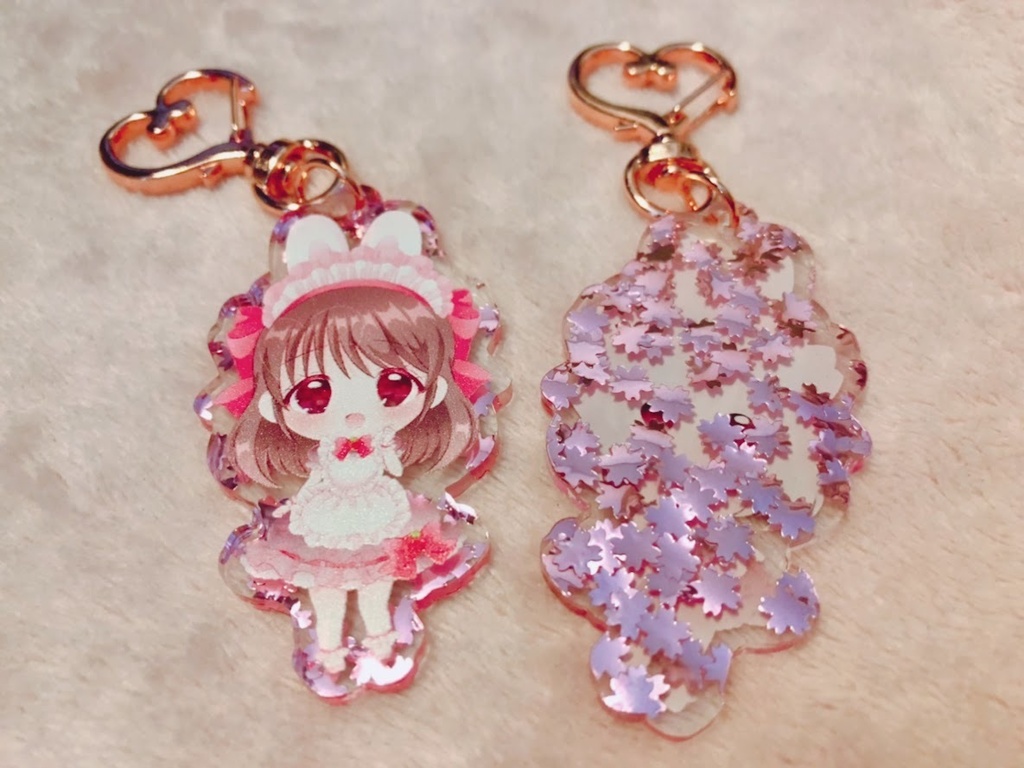 うさみみメイドさんアクリルキーホルダー