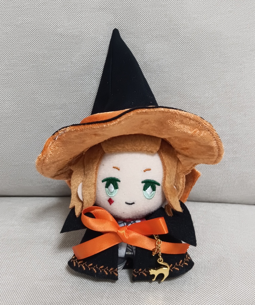 SALE!!魔女の帽子&マントセット☆10〜12cmぬい用