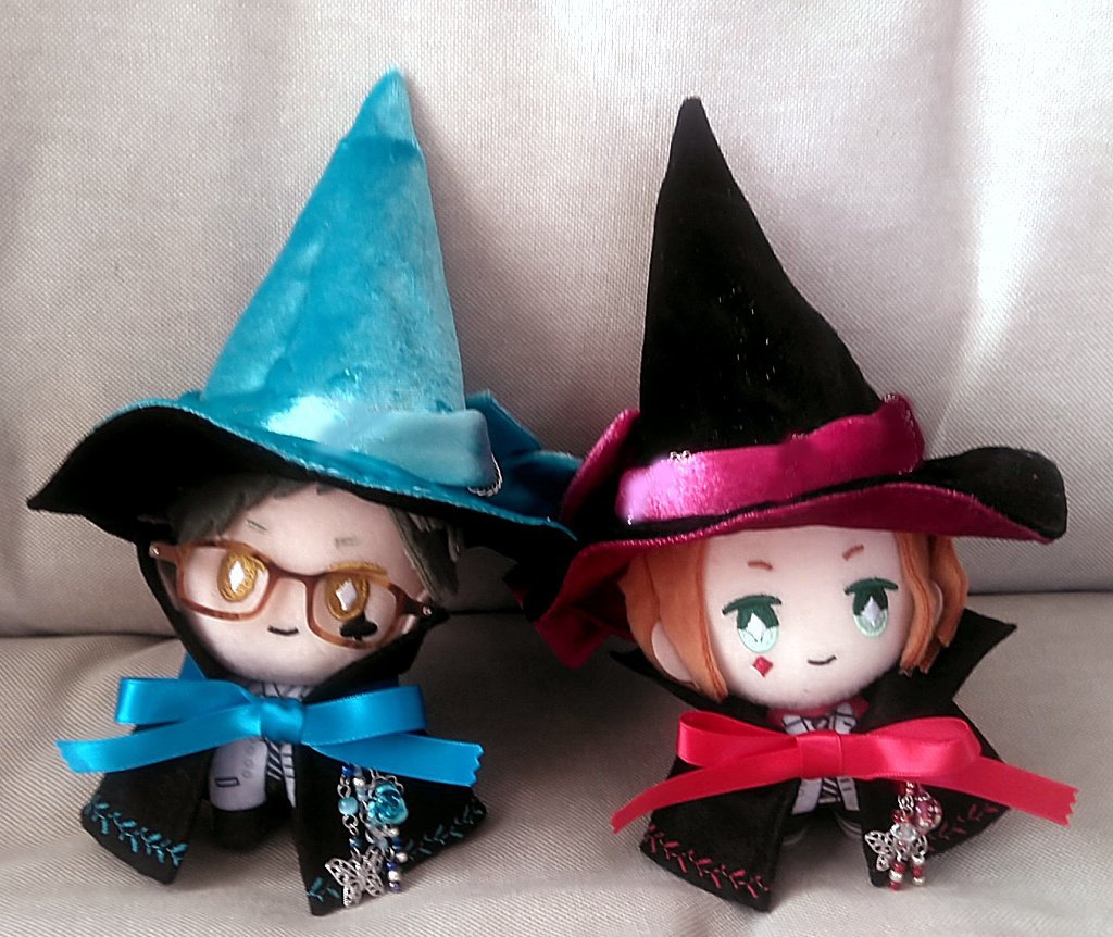 SALE！！魔女の帽子＆マントセット☆10〜12cmぬい用