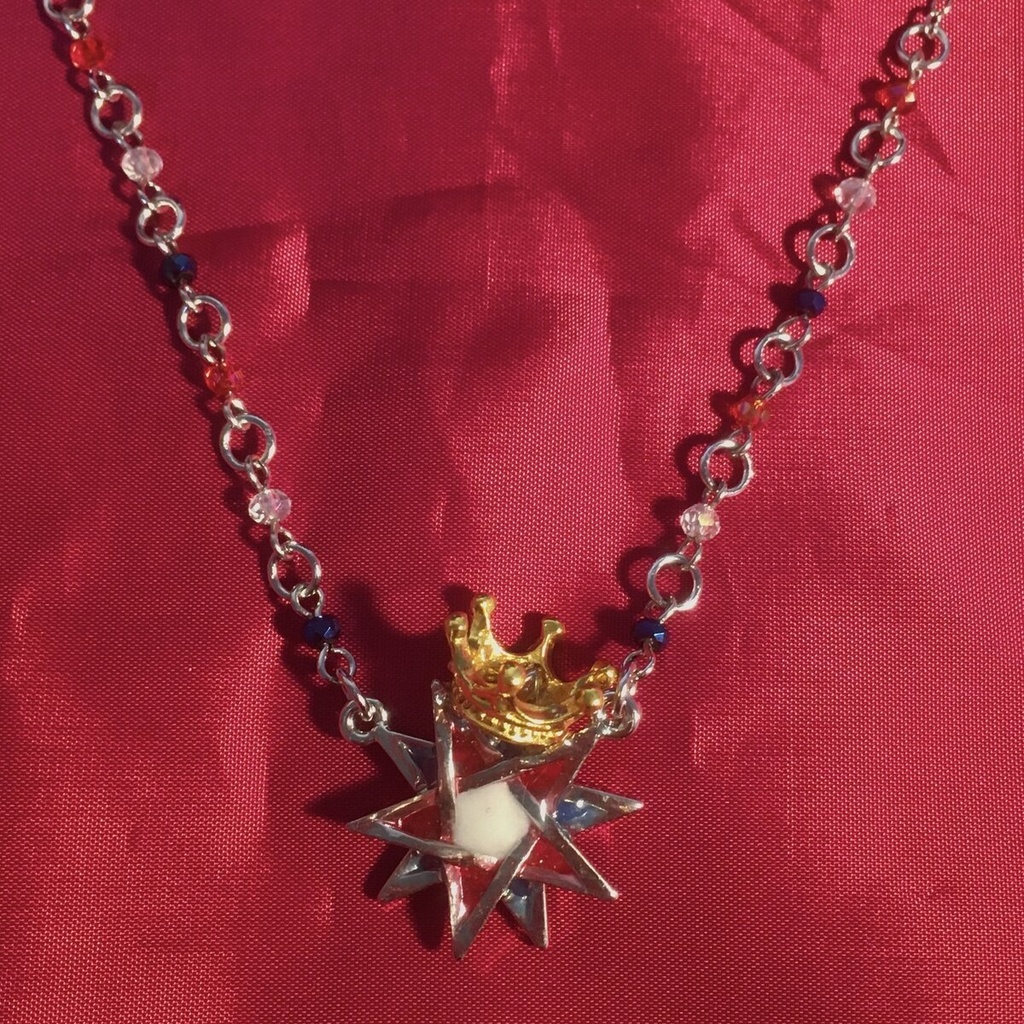 Starscream necklace 1