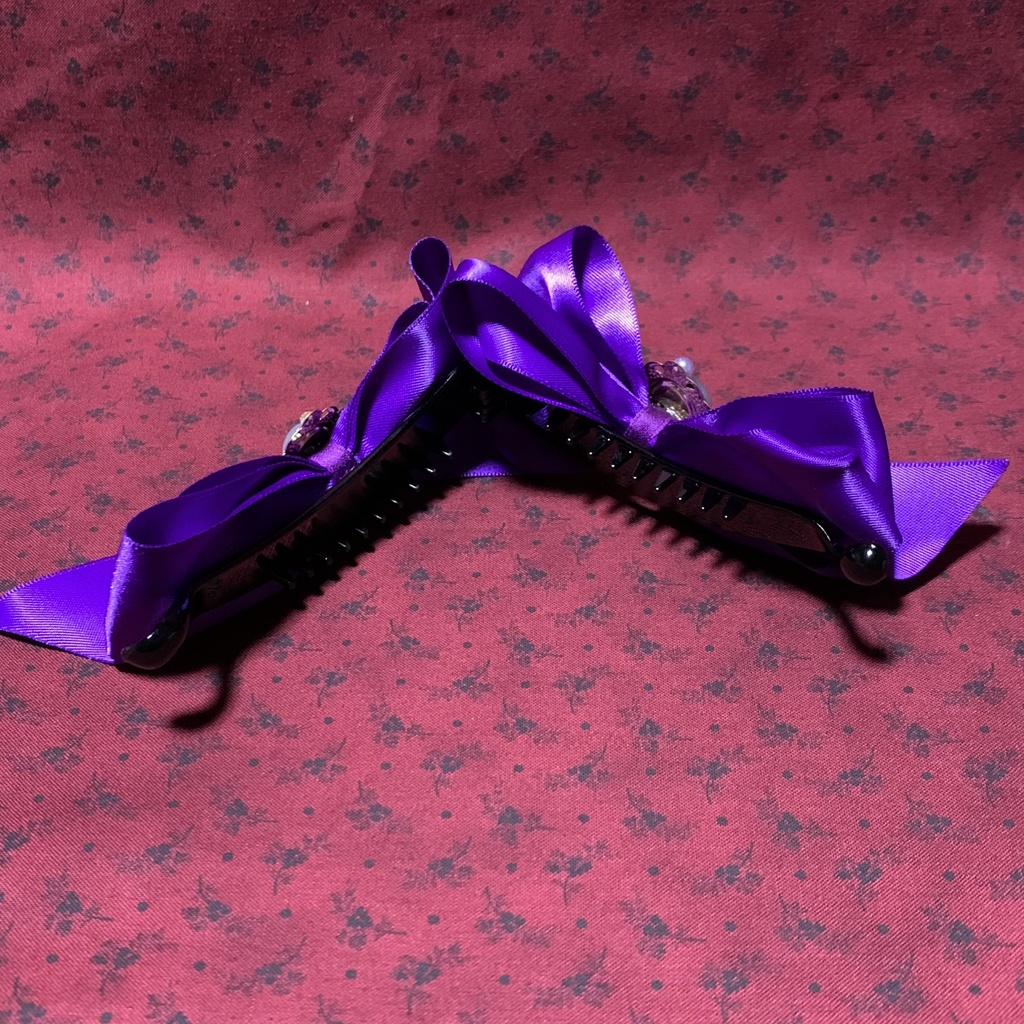 リボンオパールバナナクリップ