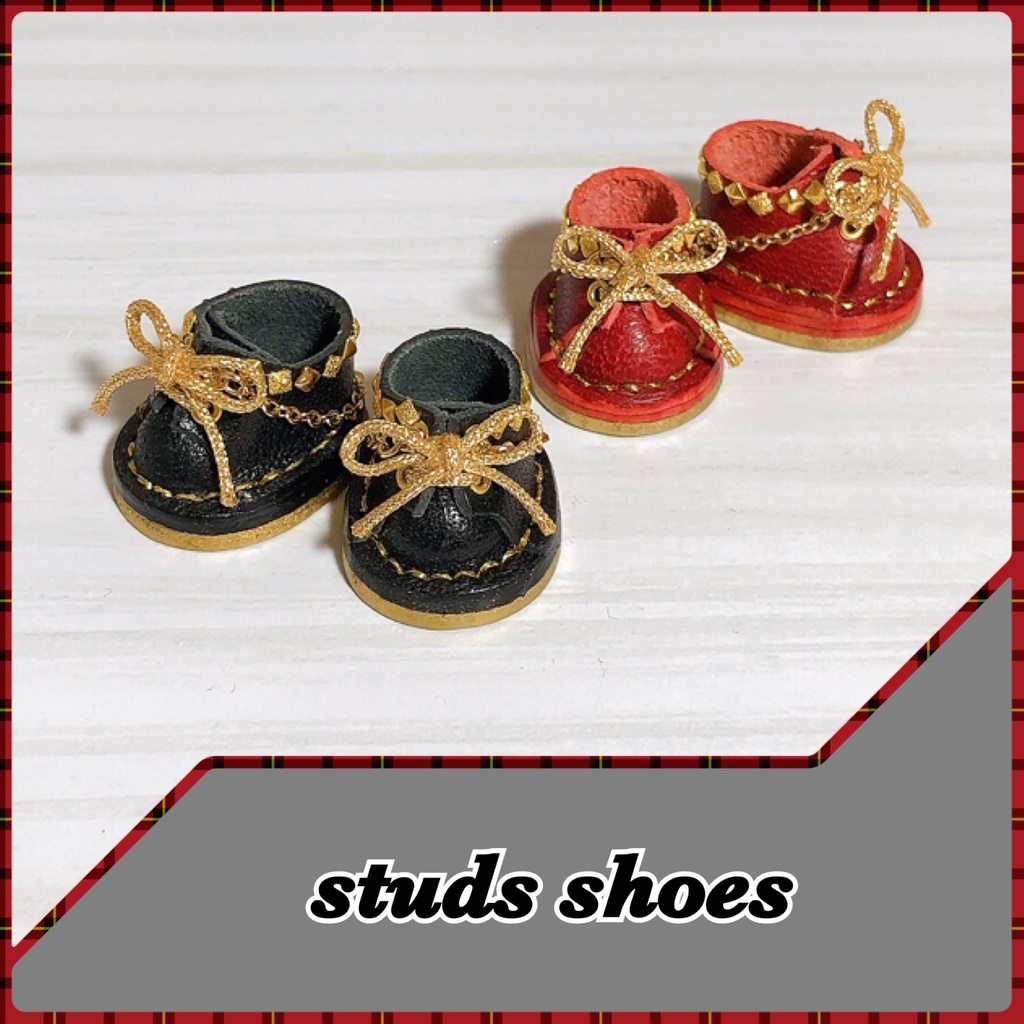 studs shoes