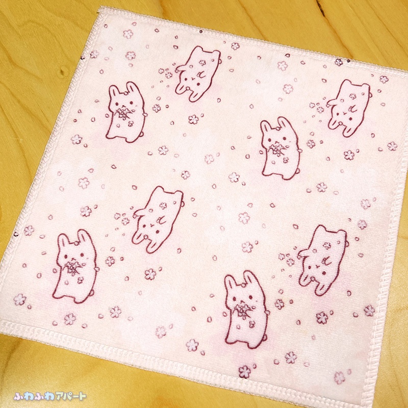 桜のまな板うさぎハンカチタオル