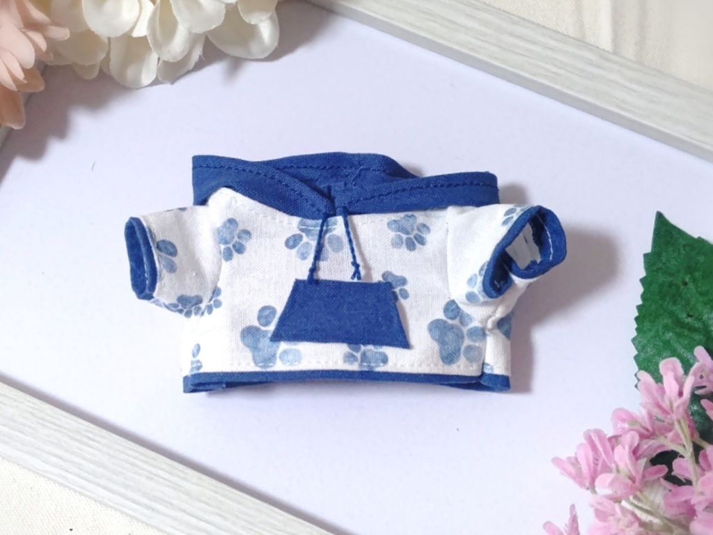 【おきぬい】肉球パーカー