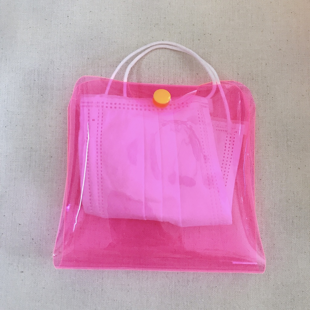 マスクケース(ネオンピンク)
