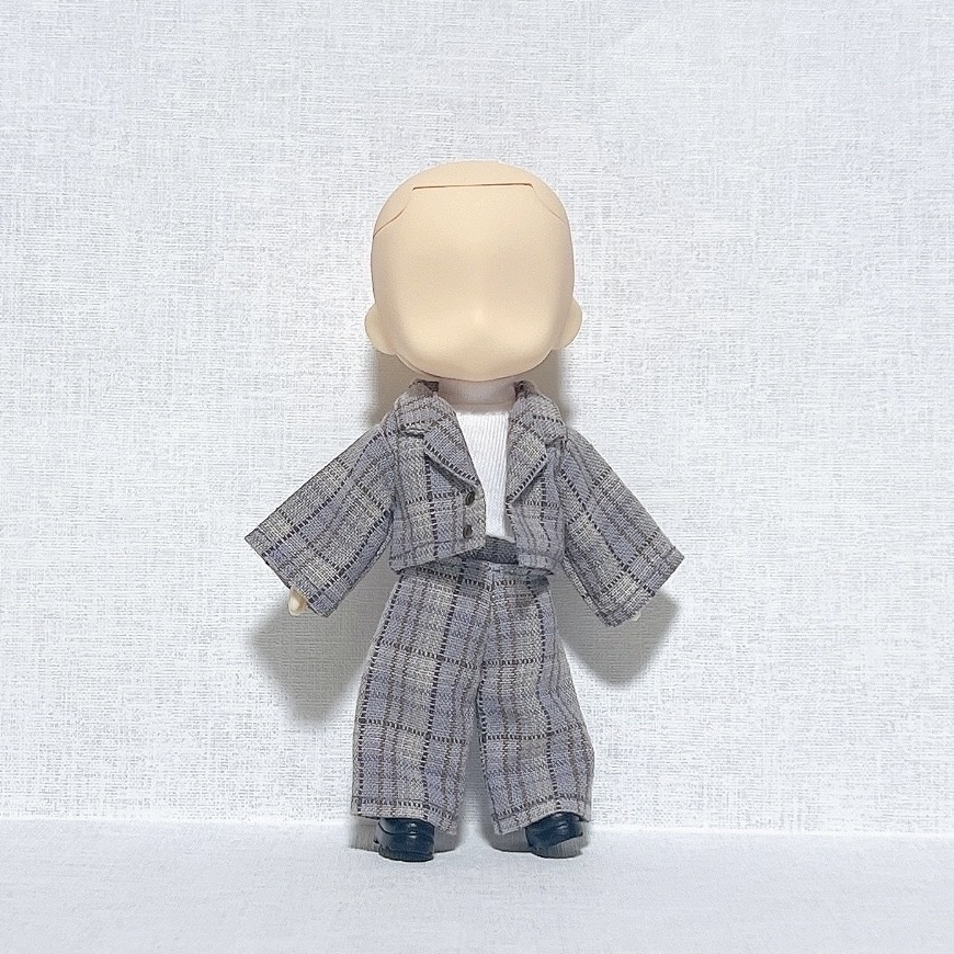 《ねんどろいどどーる》ショート丈ジャケット+ワイドパンツ、インナー