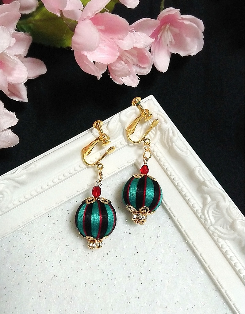 【鬼滅の刃】竈門炭治郎 竈門禰豆子 イメージ 巻玉ピアス/イヤリング