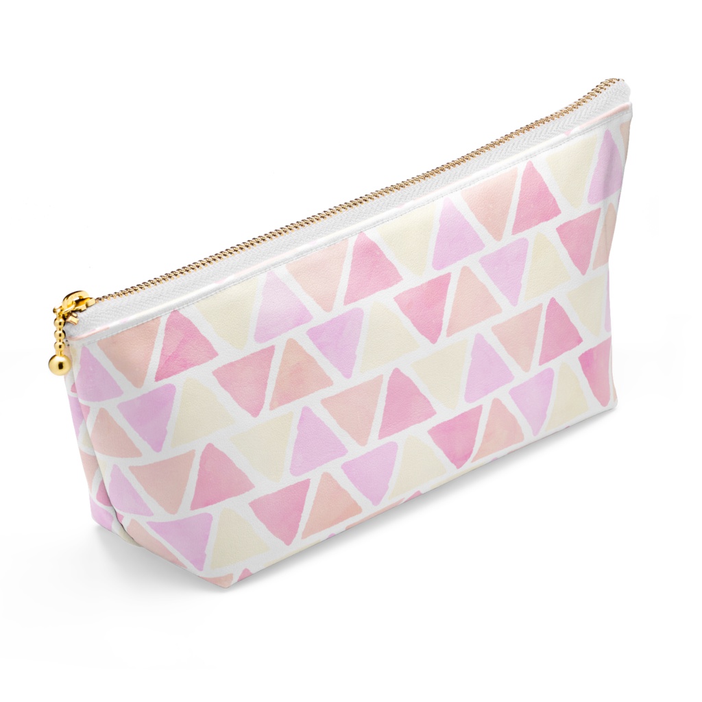 さんかくポーチ