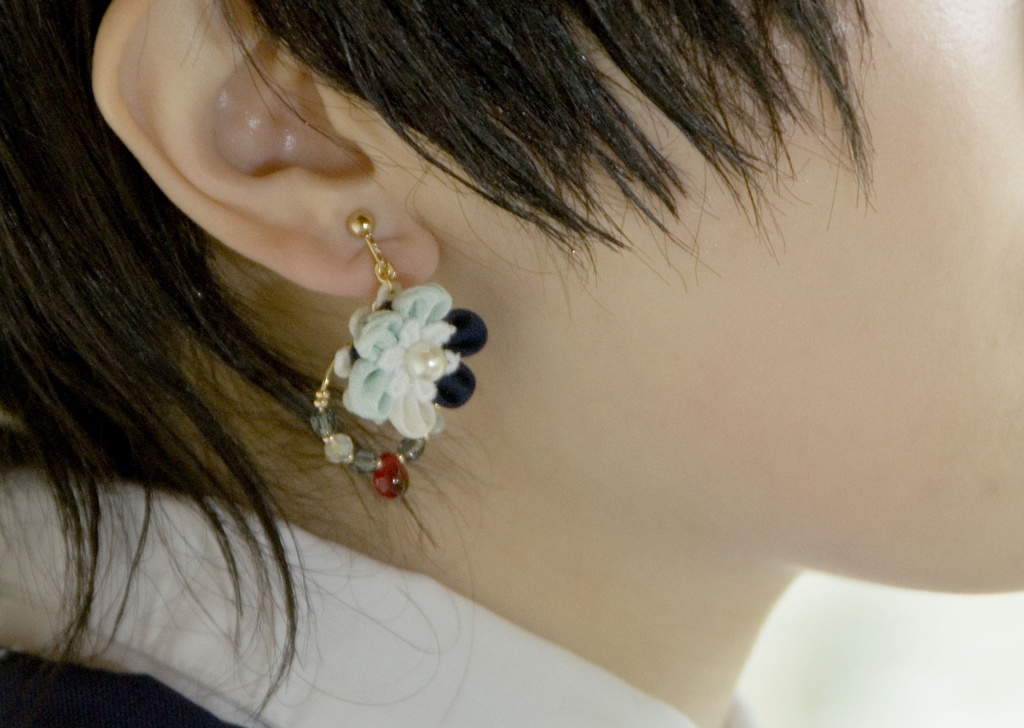 【刀剣乱舞】フープ×つまみ細工耳飾り