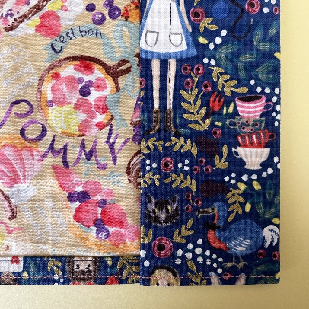 ブックカバー 少年コミックサイズ【🎩アリス うさぎ🐰】 コミック