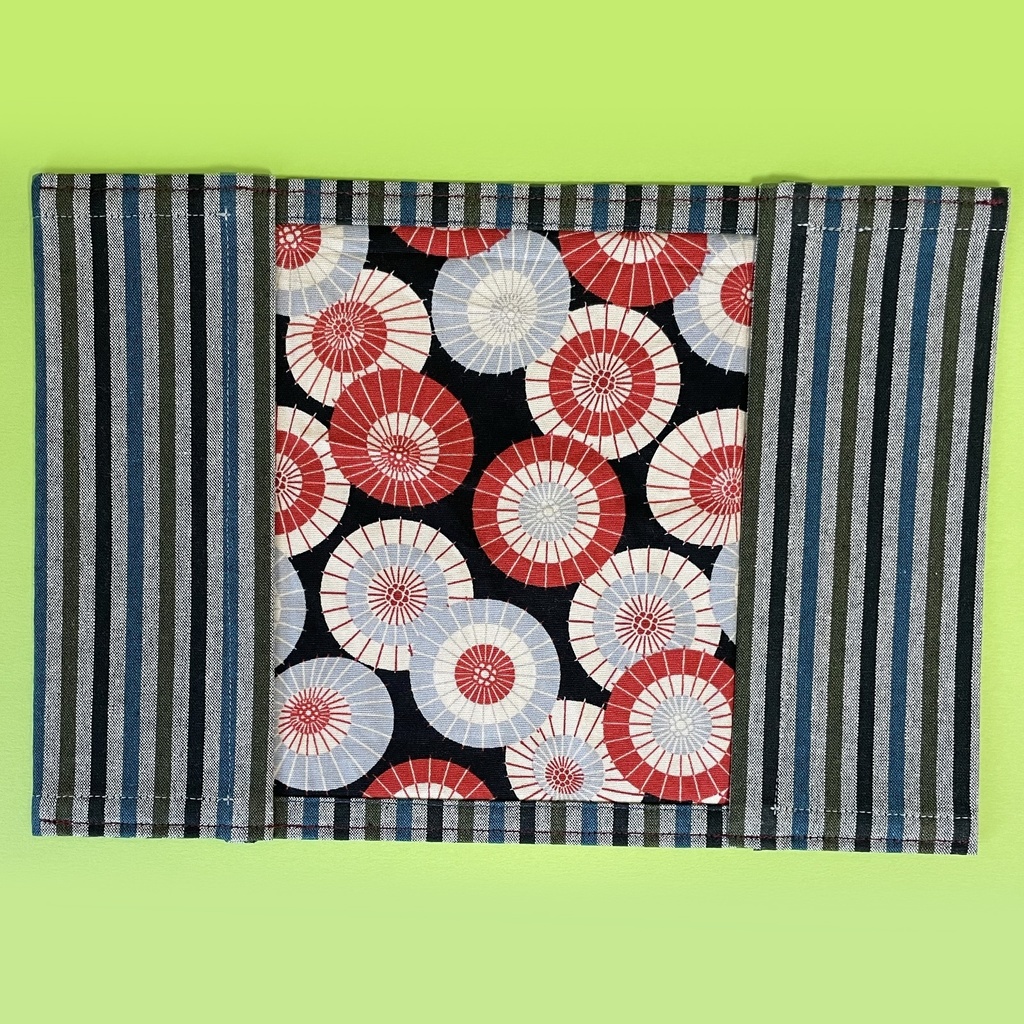 ブックカバー 青年コミックサイズ 【🧵三河木綿💙ストライプ🌀⸝】