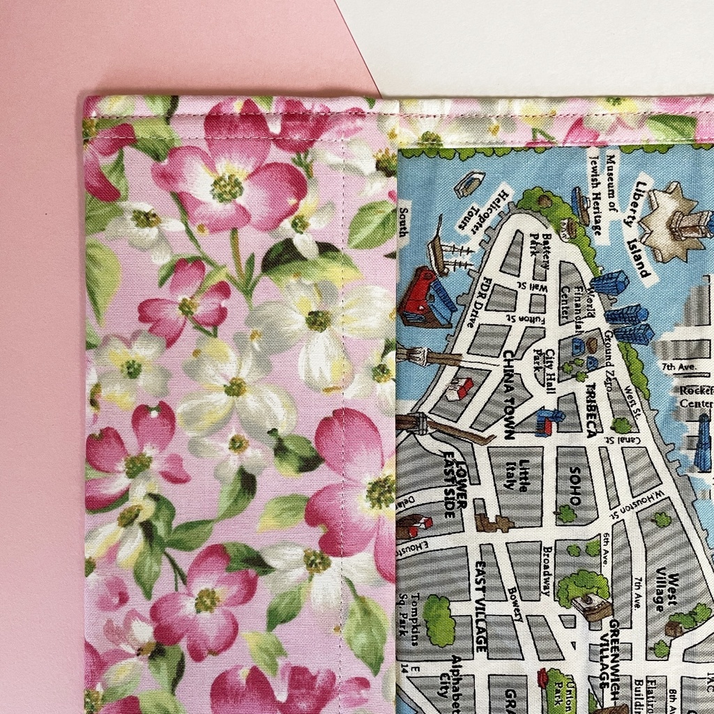 ブックカバー ハードカバーサイズ 【🌸ハナミズキ💐】