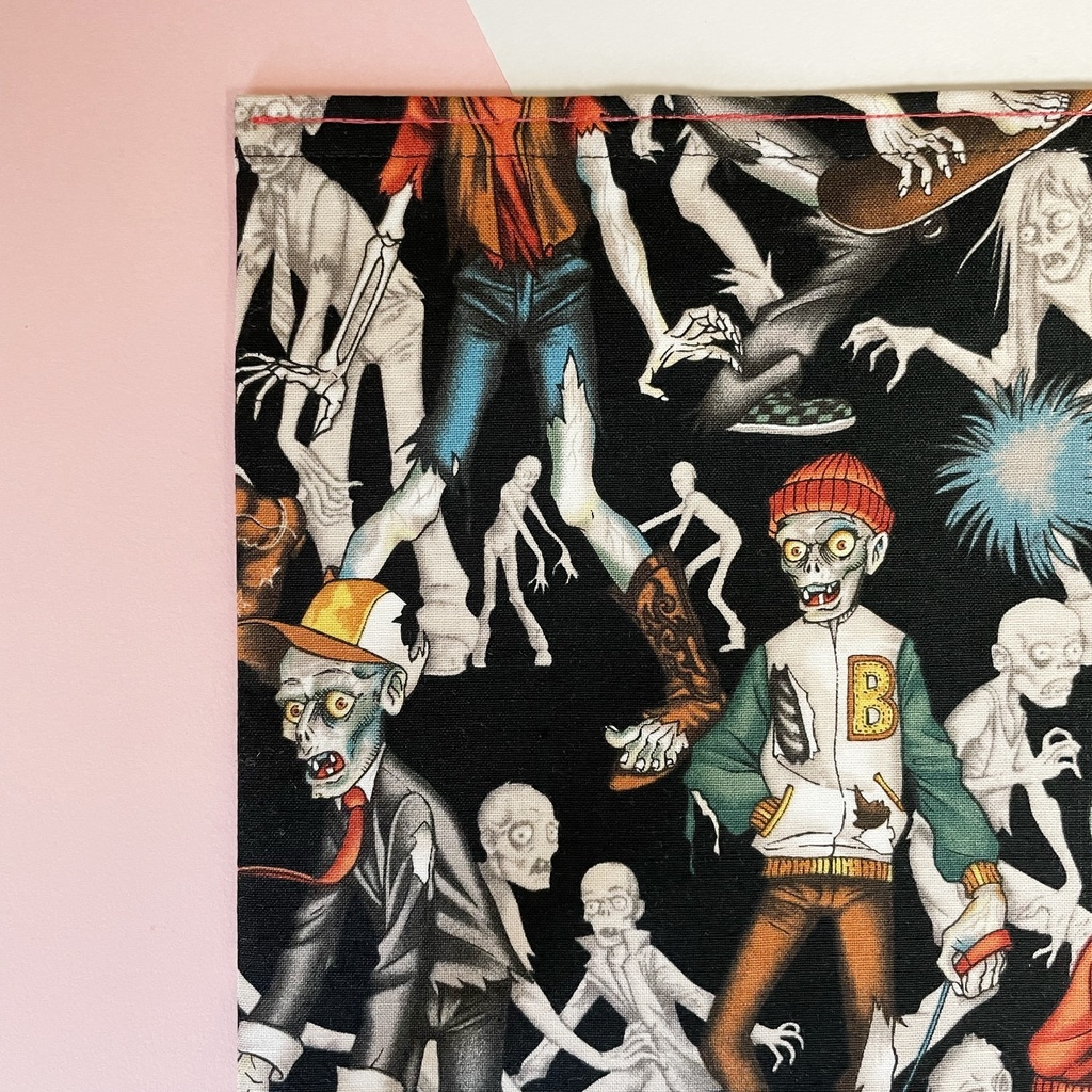 ブックカバー ハードカバーサイズ 【🧟ゾンビ🧟♀️】