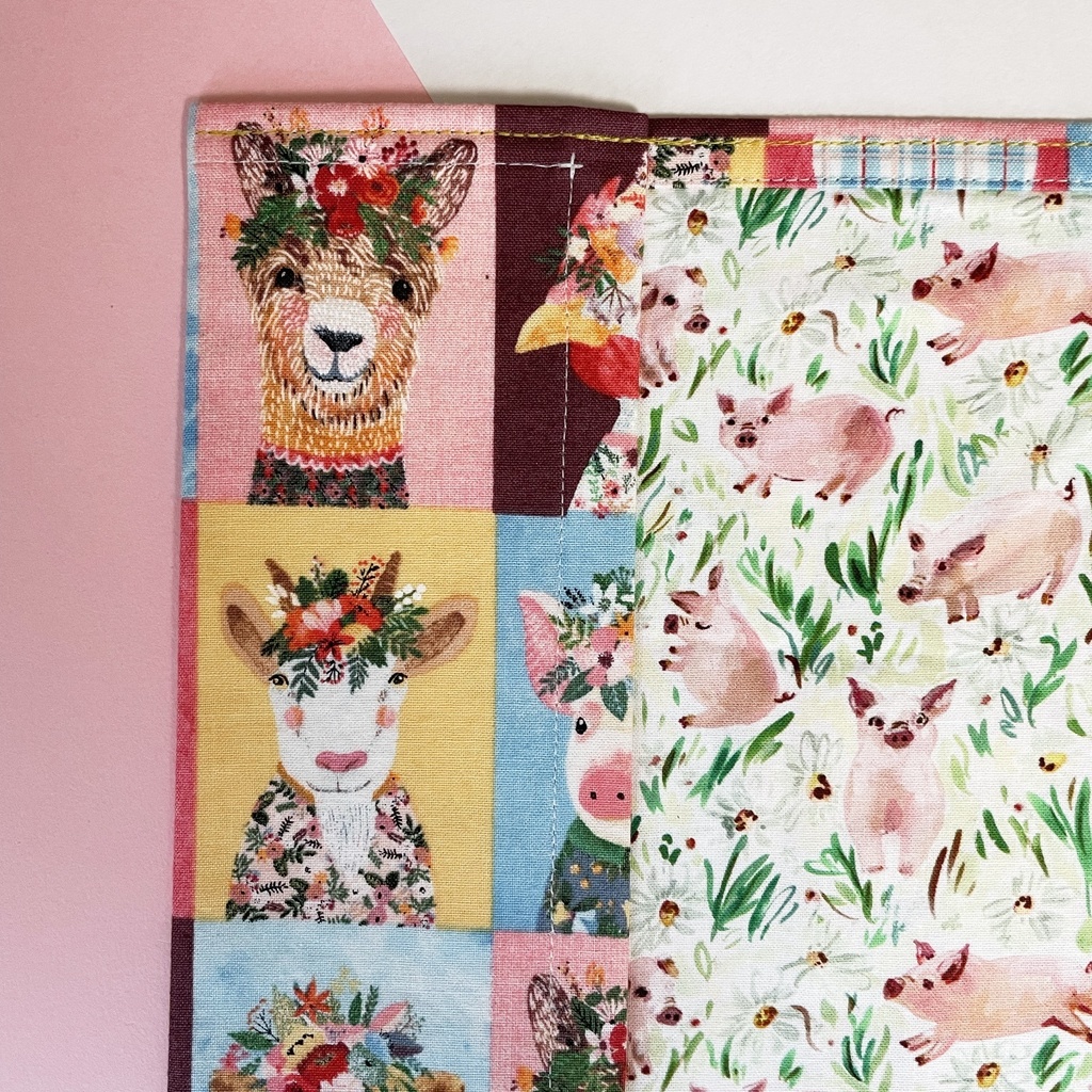 ブックカバー ハードカバーサイズ 【🐷SWEET ANIMALS🐏】