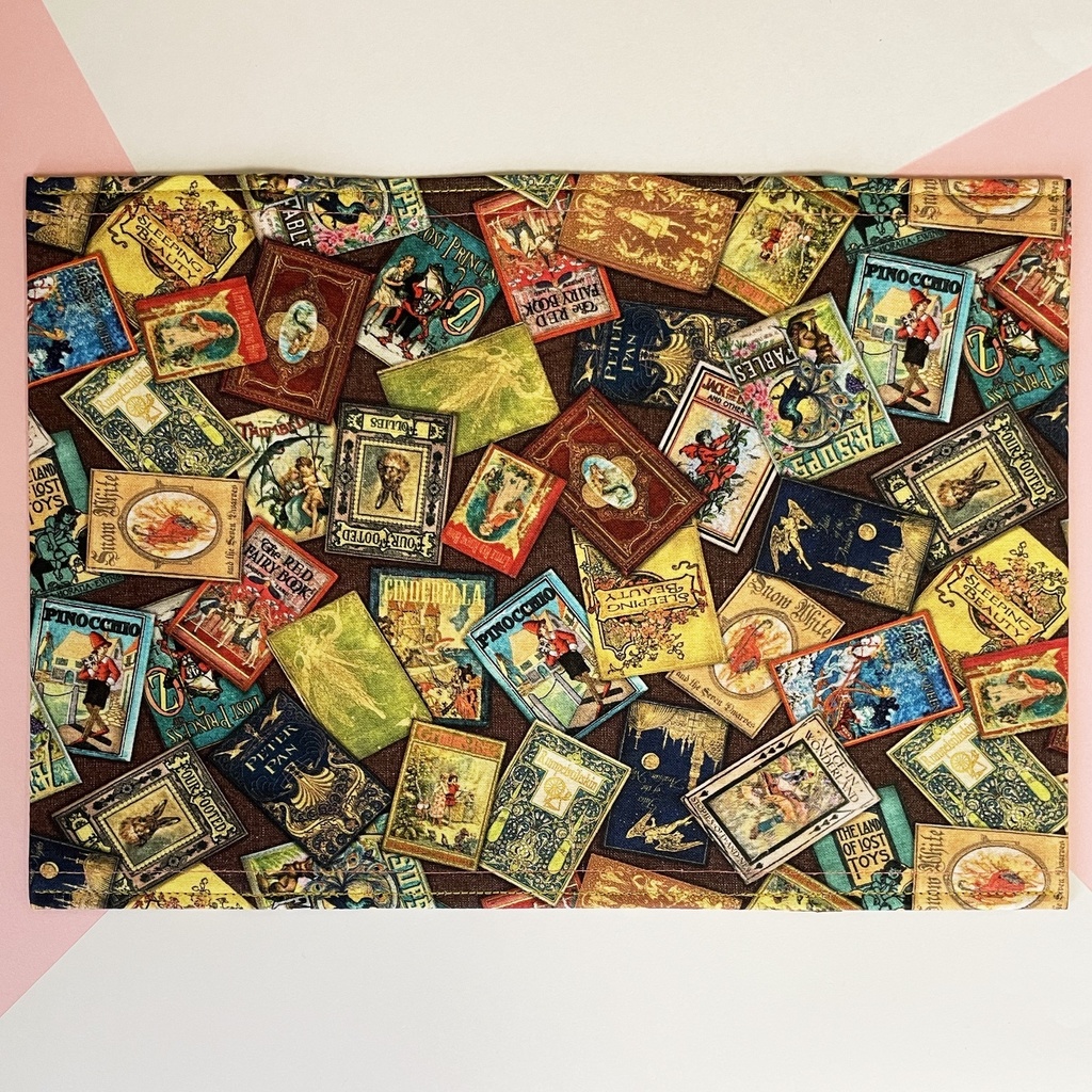 ブックカバー ハードカバーサイズ 【🌏世界の童話📖 表紙マルチ🌈】