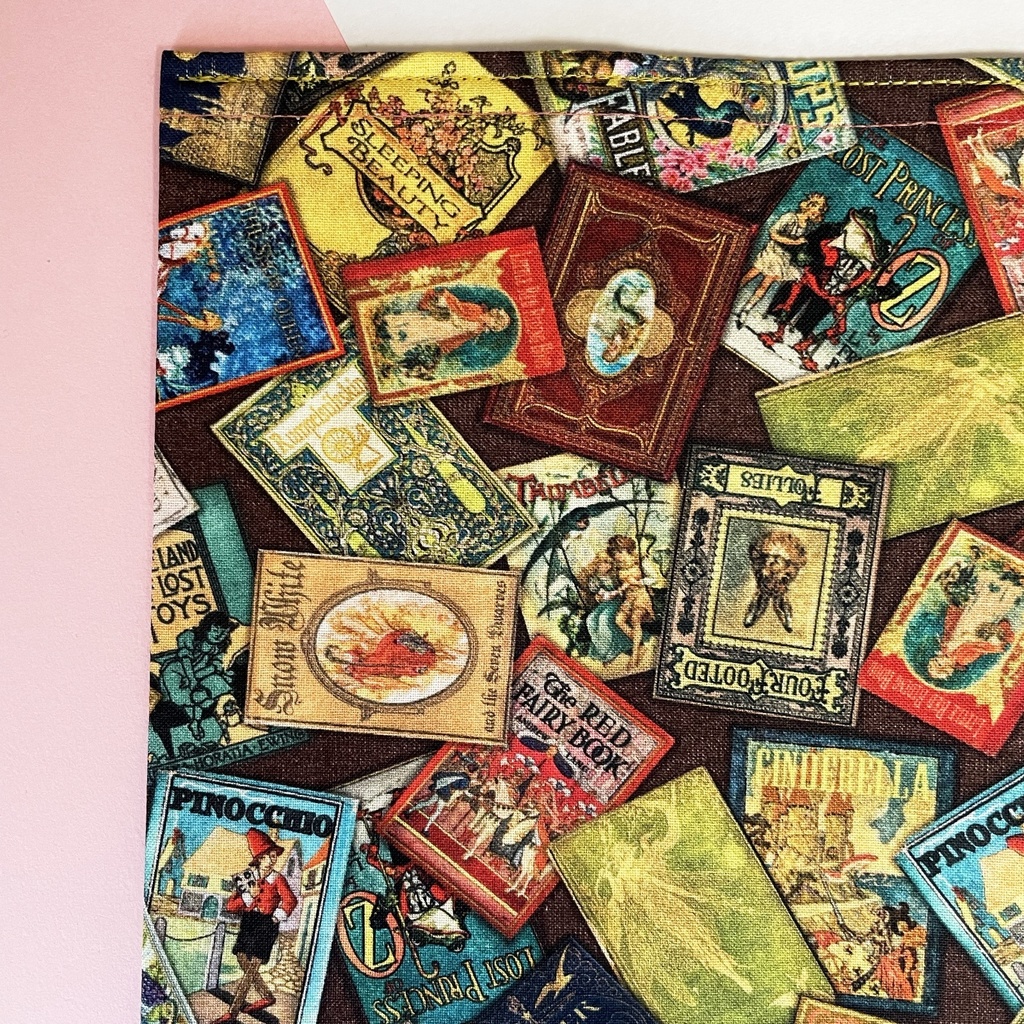 ブックカバー ハードカバーサイズ 【🌏世界の童話📖 表紙マルチ🌈】