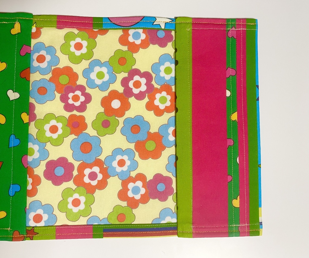 ブックカバー ハードカバーサイズ 【💫少女 アイドル A👩🦰】