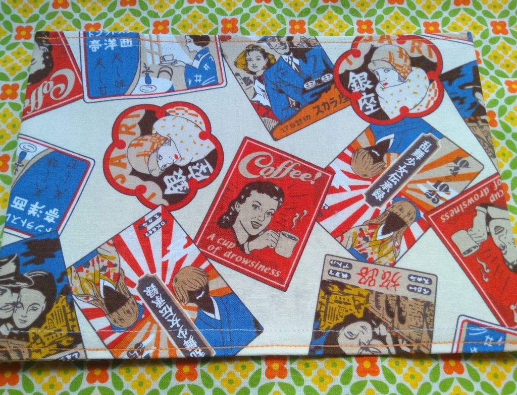 ブックカバー　文庫サイズ【📽️シネマポスター W🤍】