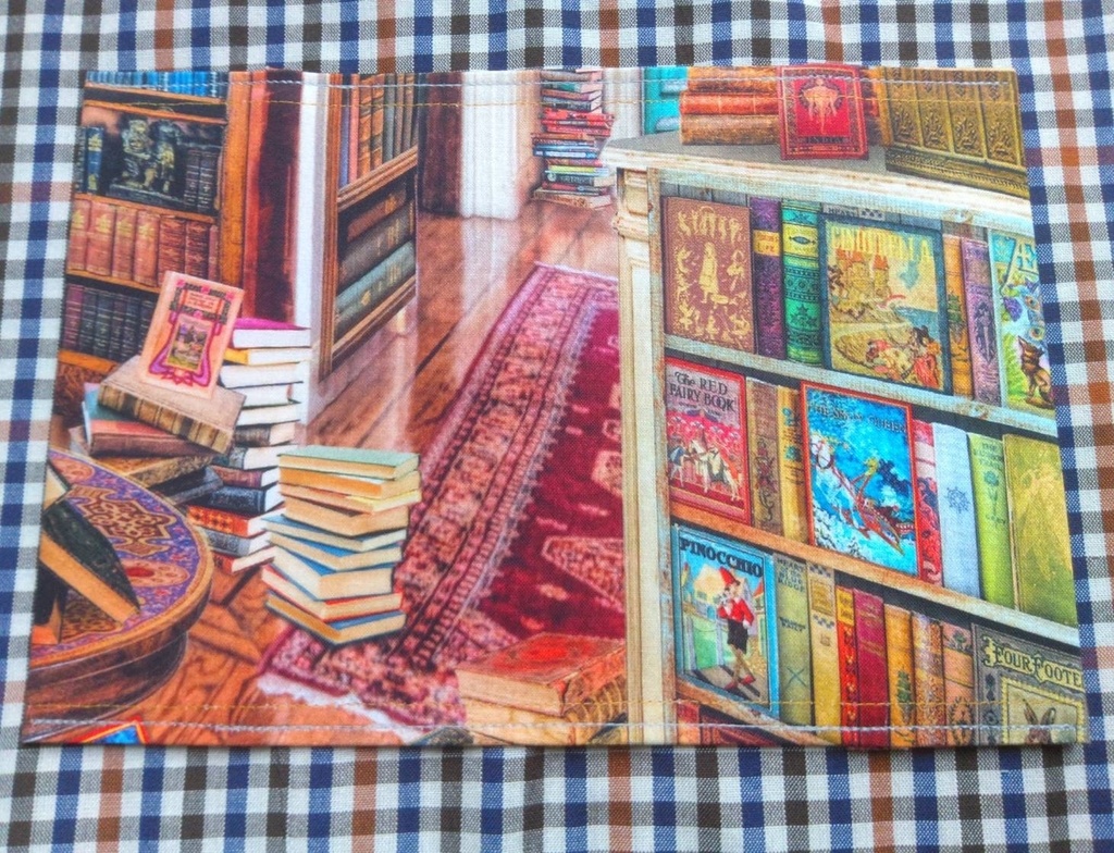 ブックカバー　文庫サイズ【📙BOOKSTORE📖】