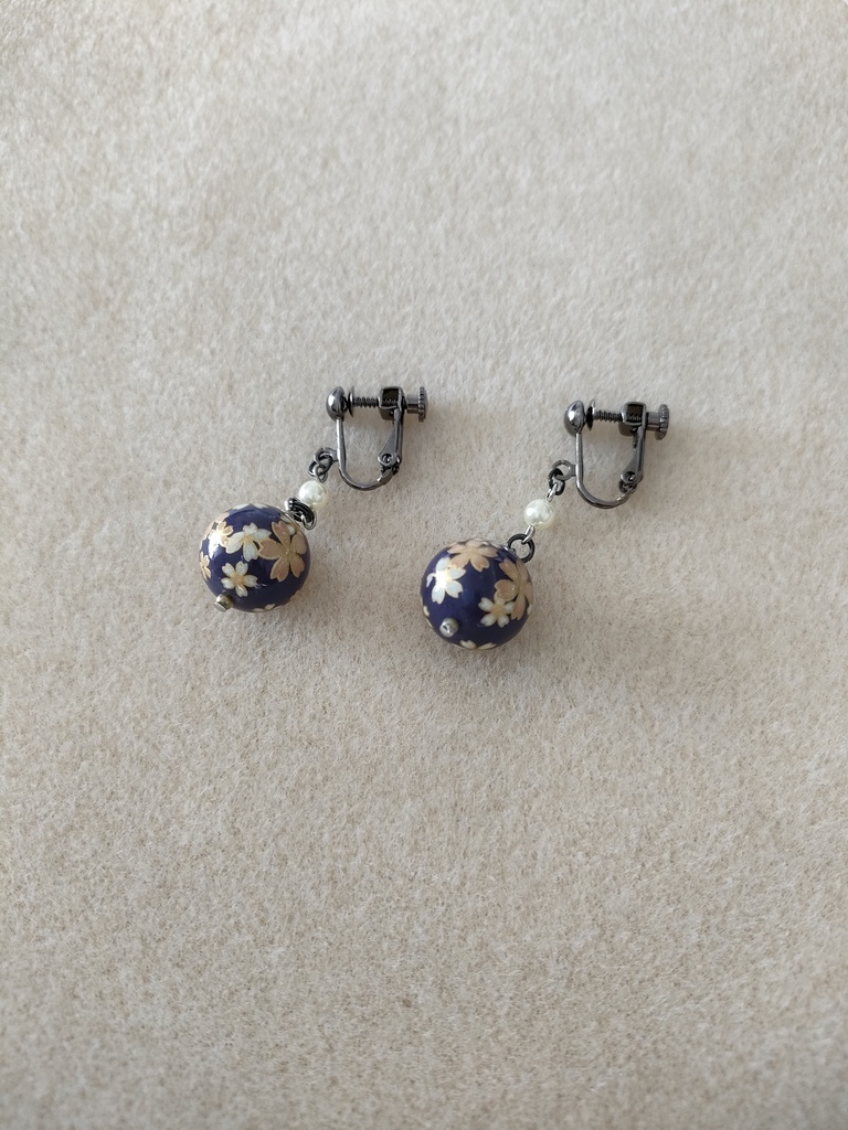 イヤリング 和柄 紫