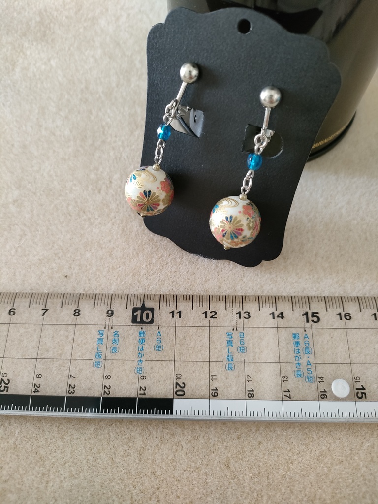 イヤリング 和柄 白