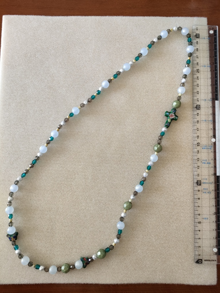 ネックレス グリーン