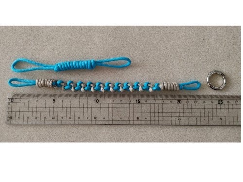 ストラップ 青のあみあみ