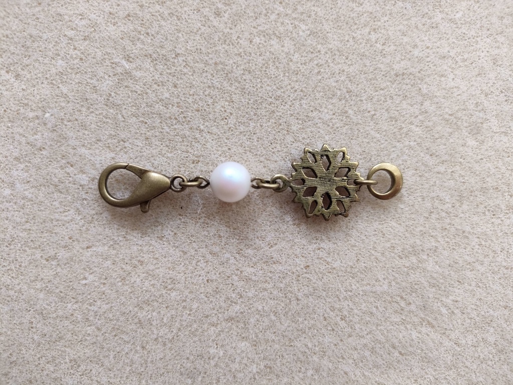 雪の結晶 ファスナートップ