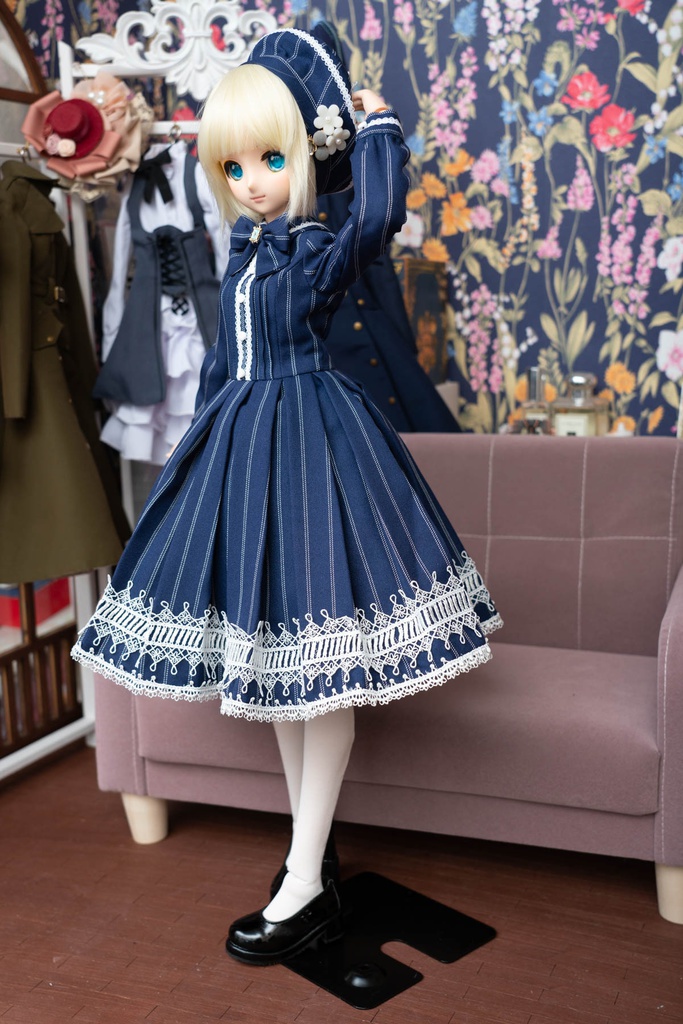 DD&DDS クラシカルワンピース帽子パニエセット(紺ストライプ柄)