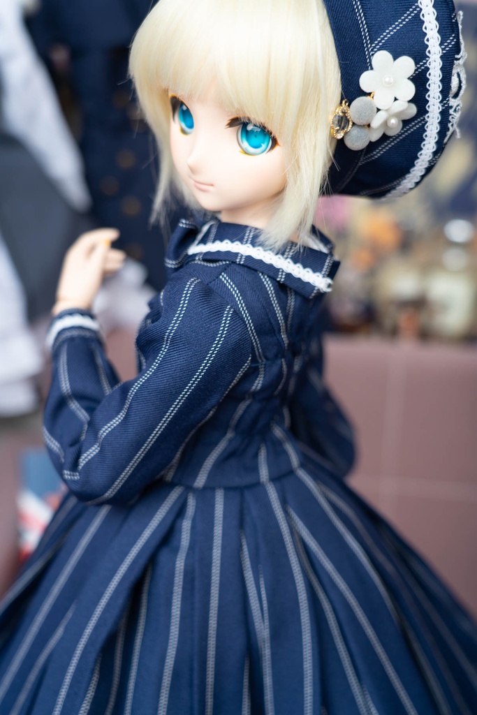 DD&DDS クラシカルワンピース帽子パニエセット(紺ストライプ柄)