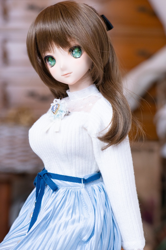 ハイネックニットカットソー(ブローチ付き)DD・DDSサイズ