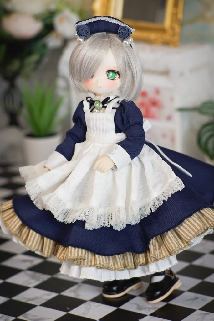 クラシカルメイド(紺/黒)1/6サイズ