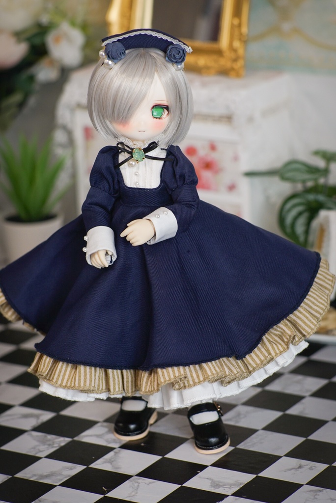 クラシカルメイド(紺/黒)1/6サイズ