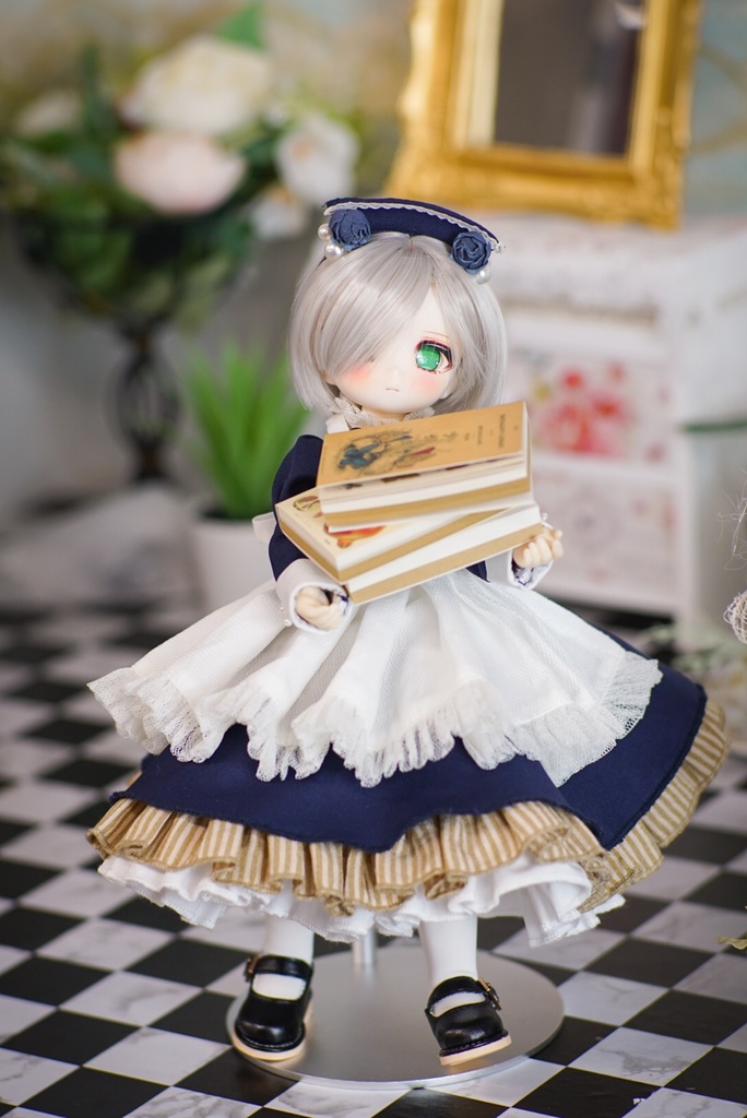 クラシカルメイド(紺/黒)1/6サイズ
