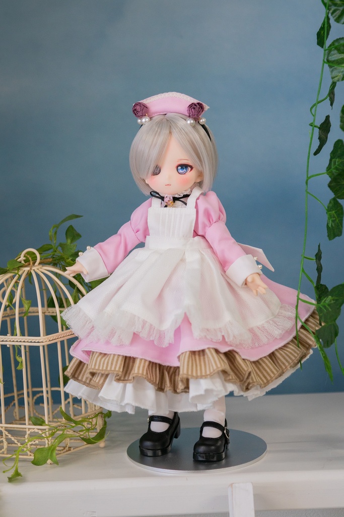 クラシカルメイド(ピンク)1/6サイズ