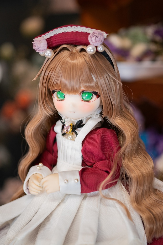 クラシカルメイド(ワインレッド)1/6サイズ