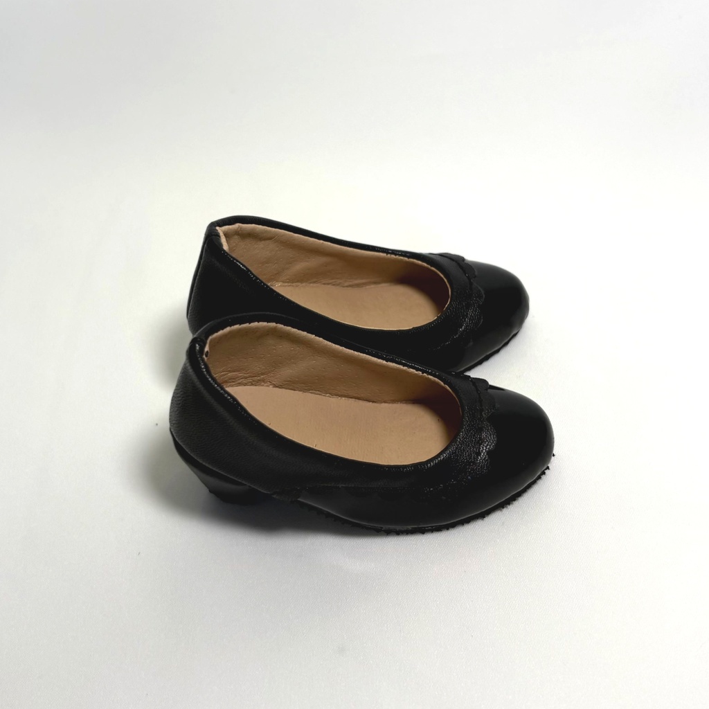 DD・DDSサイズ スカラップ柄パンプス(4色)