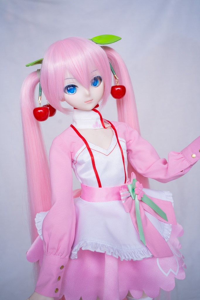 【初音ミク】 桜ミク~桜ドレスver.~ 8/9 21時~頒布開始予定